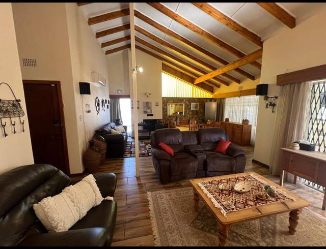 4 BEDROOM HOUSE FOR SALE IN GREENHILLS